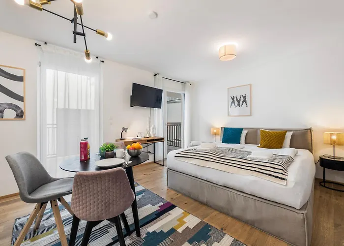 Hills Living 4* Bécs