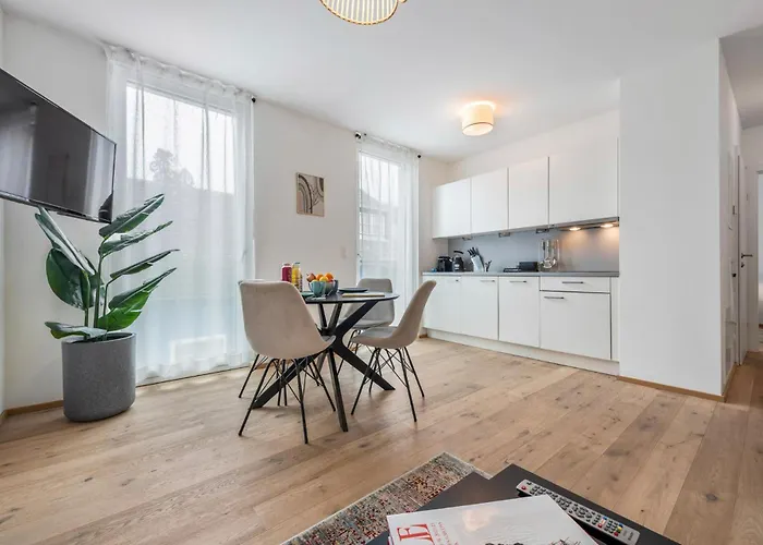 Apartmanhotel Hills Living 4*