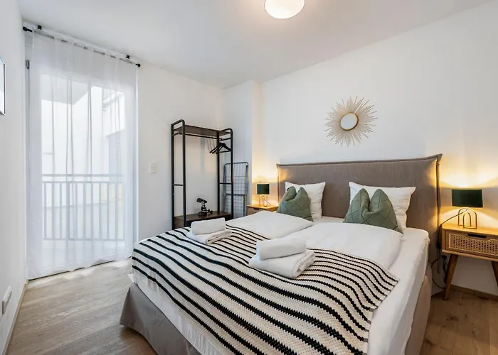Hills Living 4* Bécs