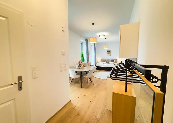 Hills Living Apartmanhotel