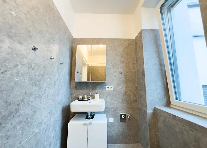 Hills Living Apartmanhotel Bécs