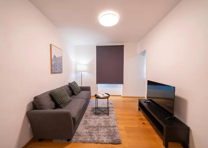 Apartmanhotel Hills Living 4*